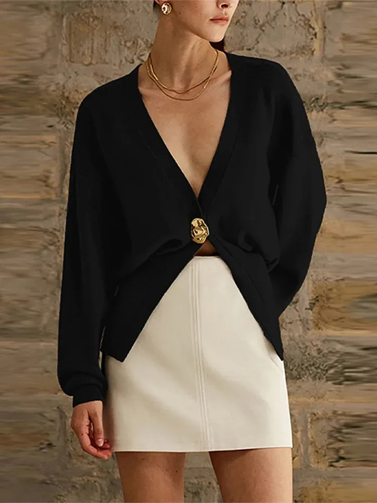 Chic VAN V-Neck Knit golden one button seater