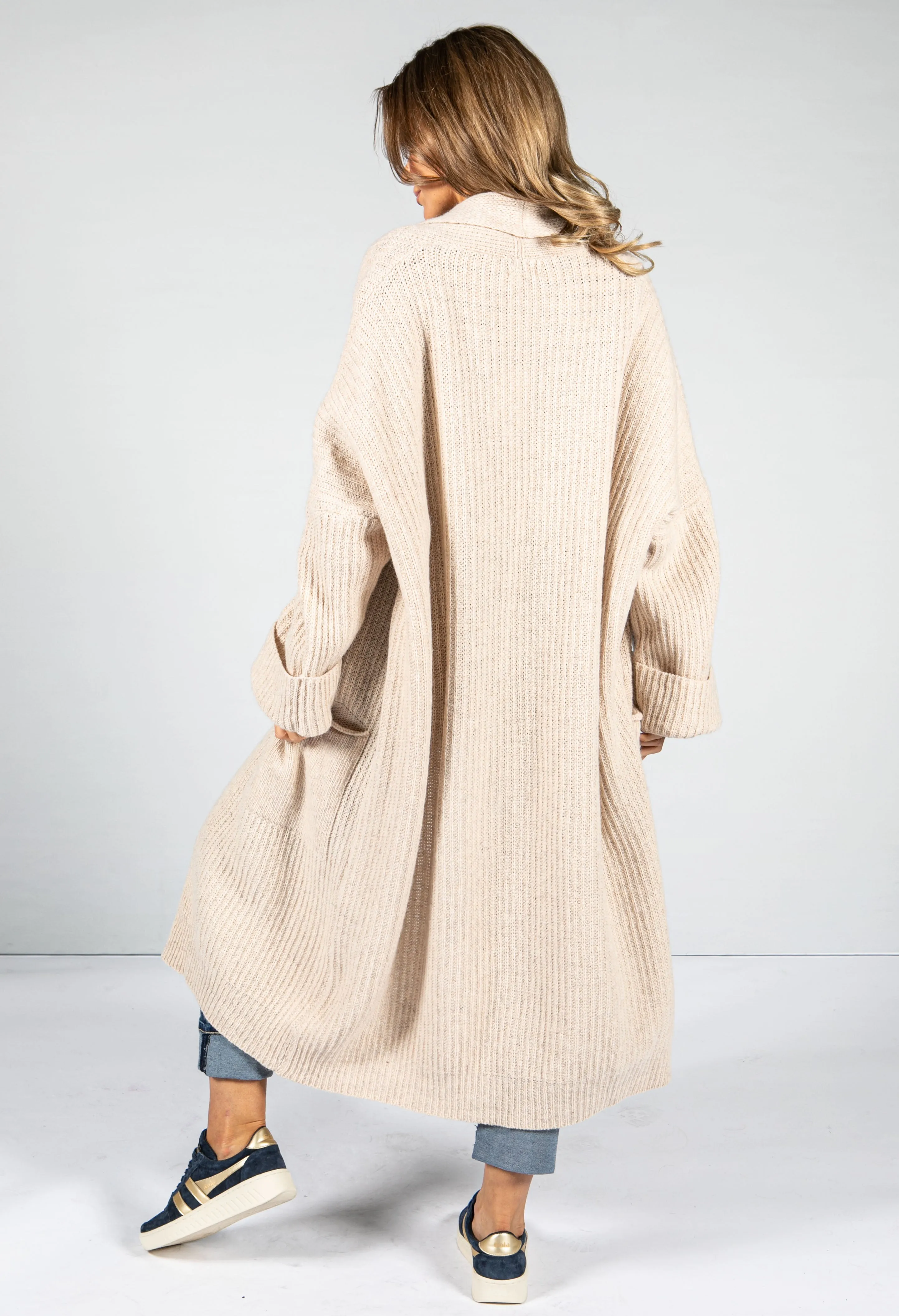 COSY CHUNKY KNIT LONGLINE CARDIGAN IN Sand