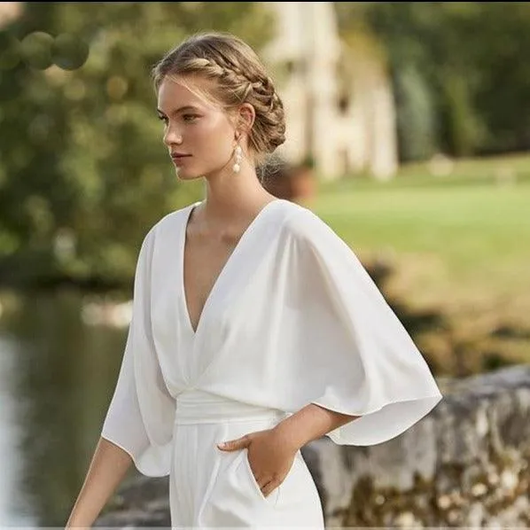 Elegant Jumpsuit Wedding Dress with Pockets for Modern Brides