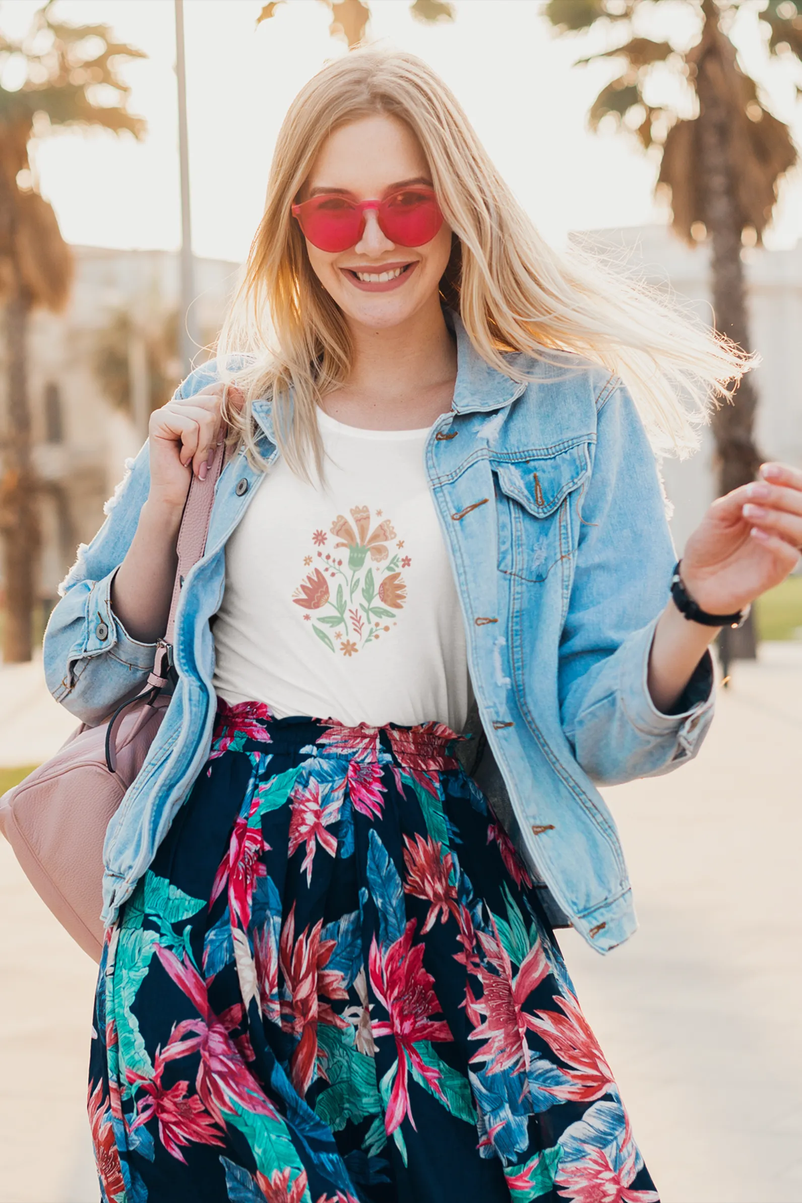 Floral Wildflowers Printed Scoop Neck T-shirt for women