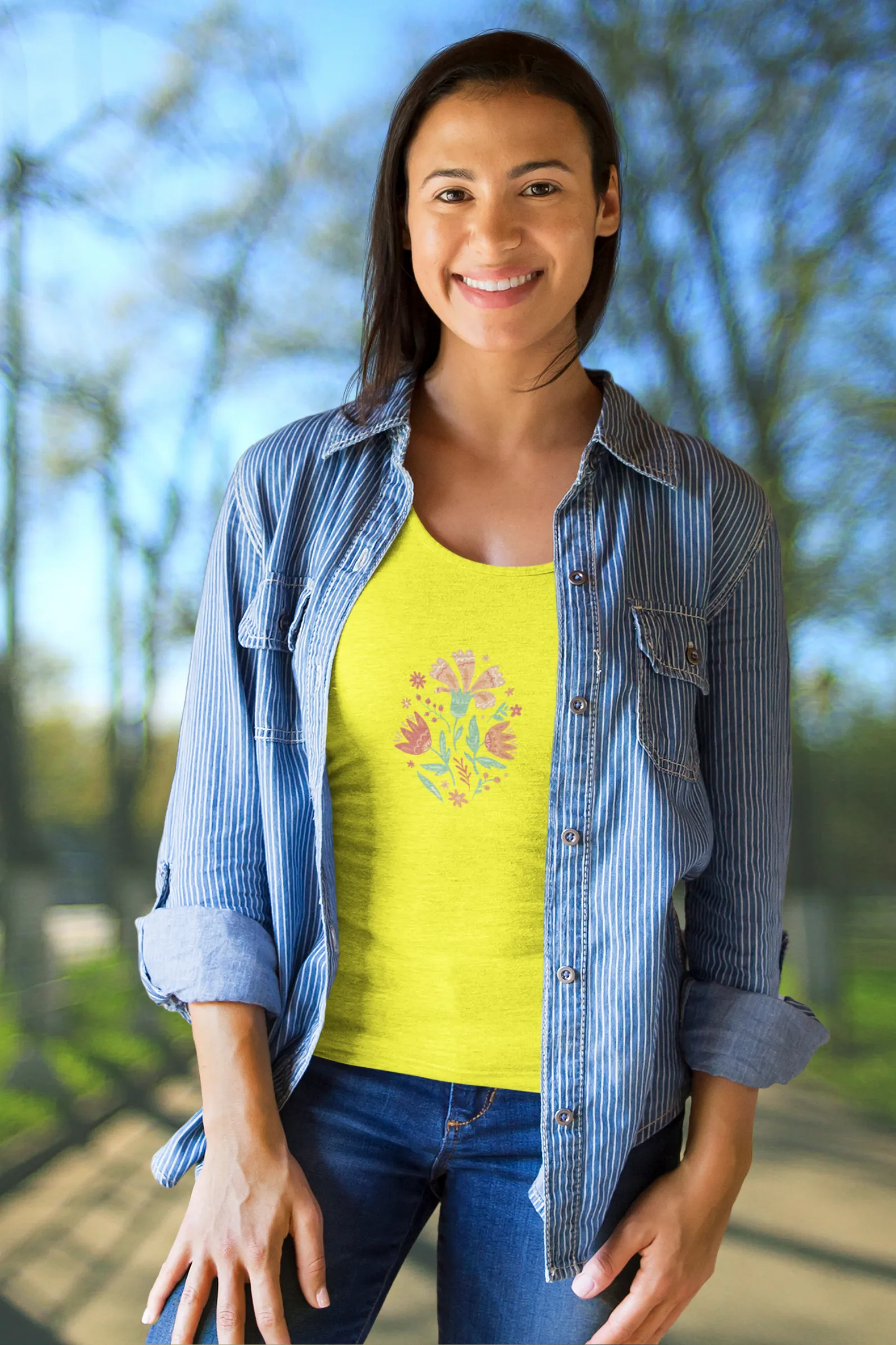 Floral Wildflowers Printed Scoop Neck T-shirt for women