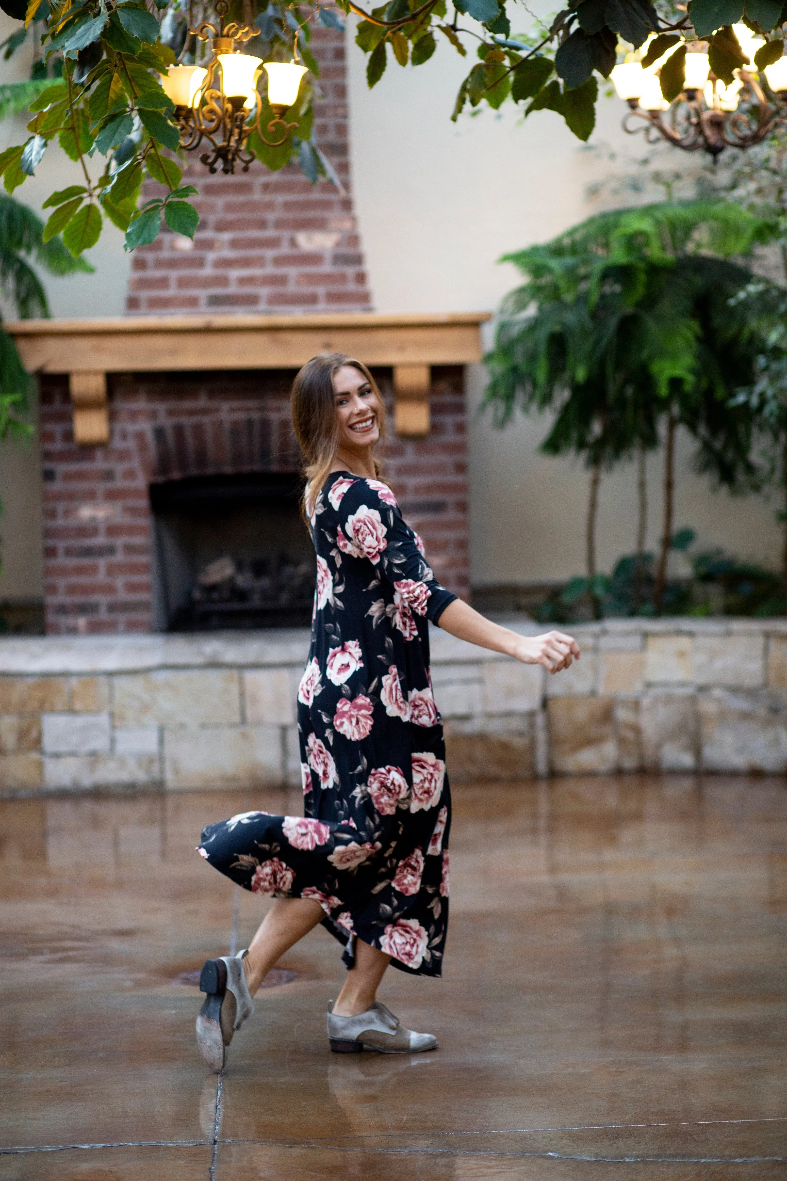 Jessi Dress Black Floral