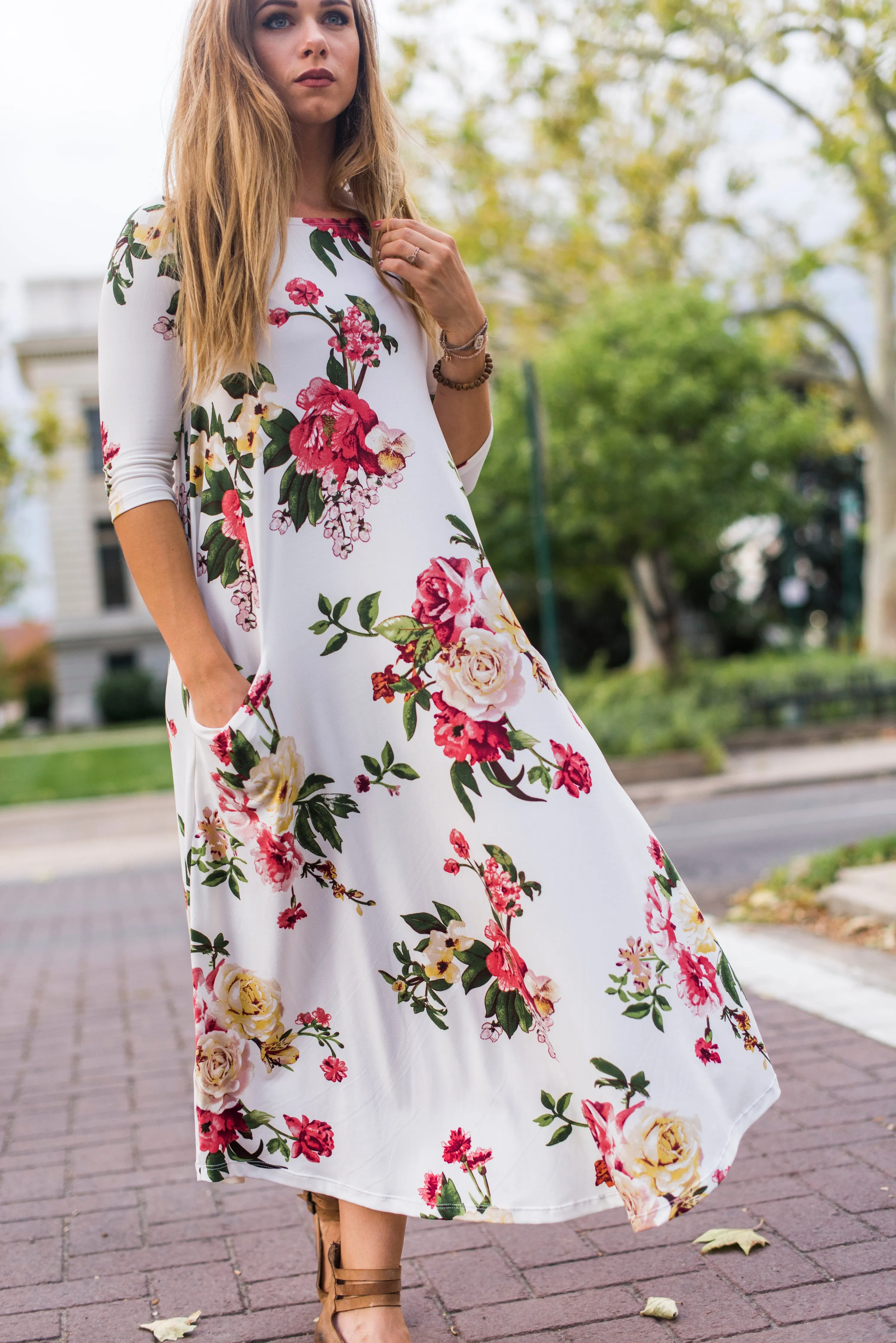Jessi Dress White Floral