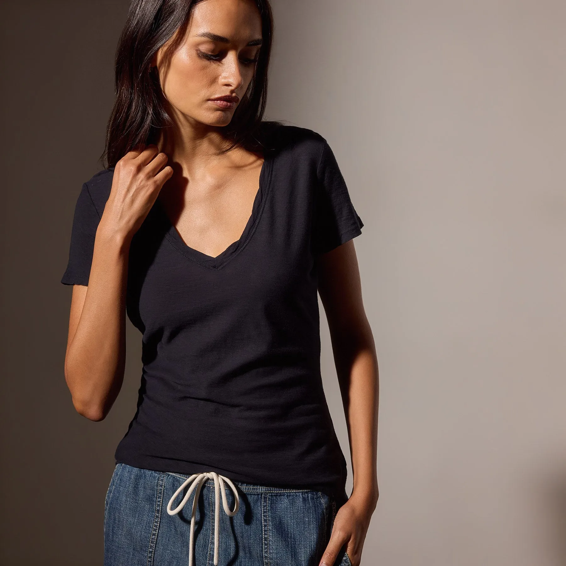 Sheer Slub Casual V Neck - Deep