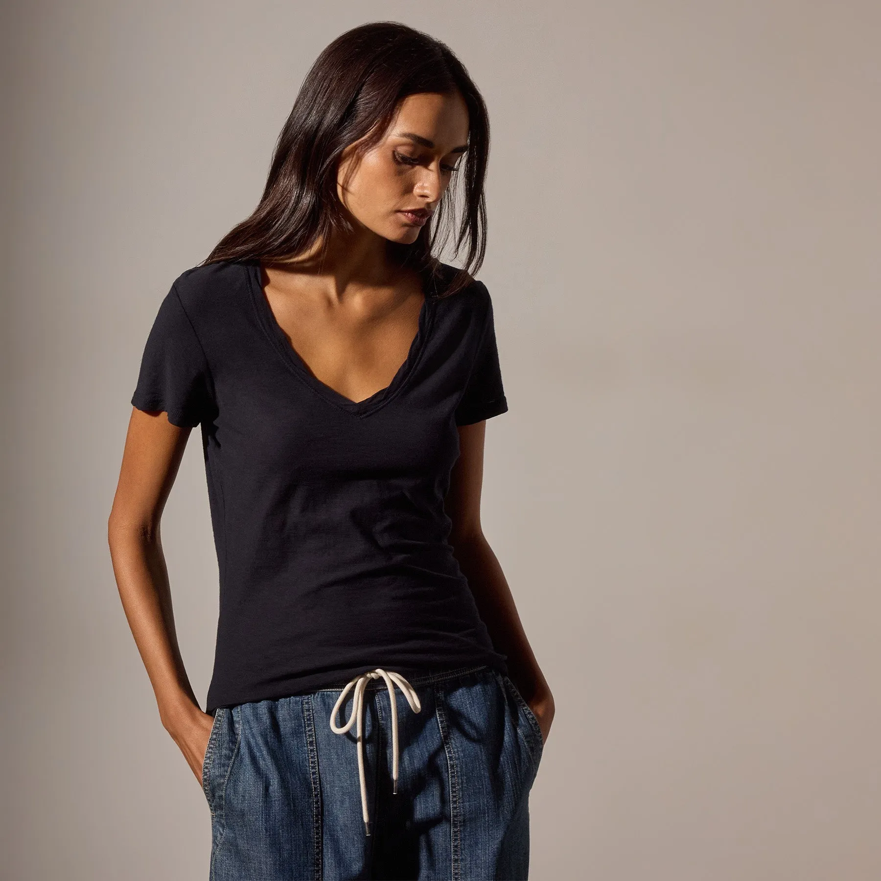Sheer Slub Casual V Neck - Deep